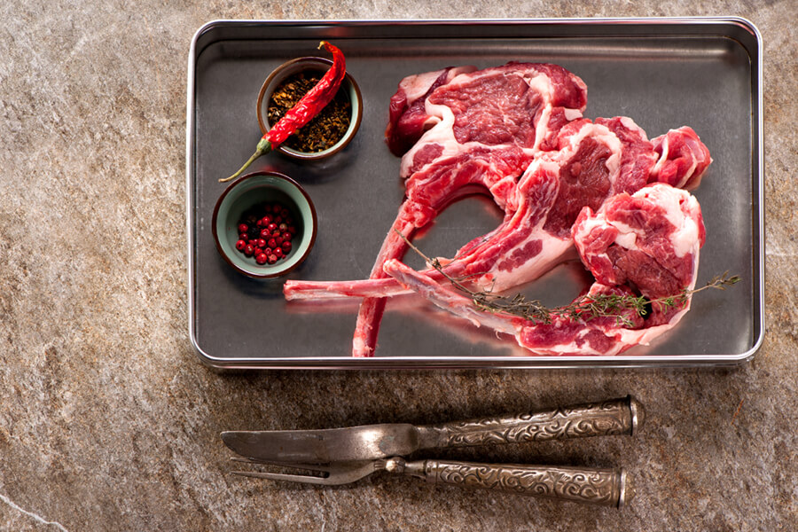 Carnes Sostenibles y Orgánicas de una finca regenerativa entre Sevilla y Huelva